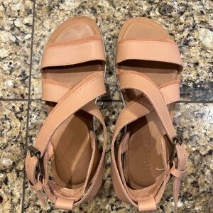 TOMS Women's Tan Sandals